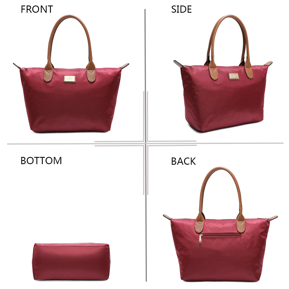 Gallantry | Puck Shopper - Eleganci