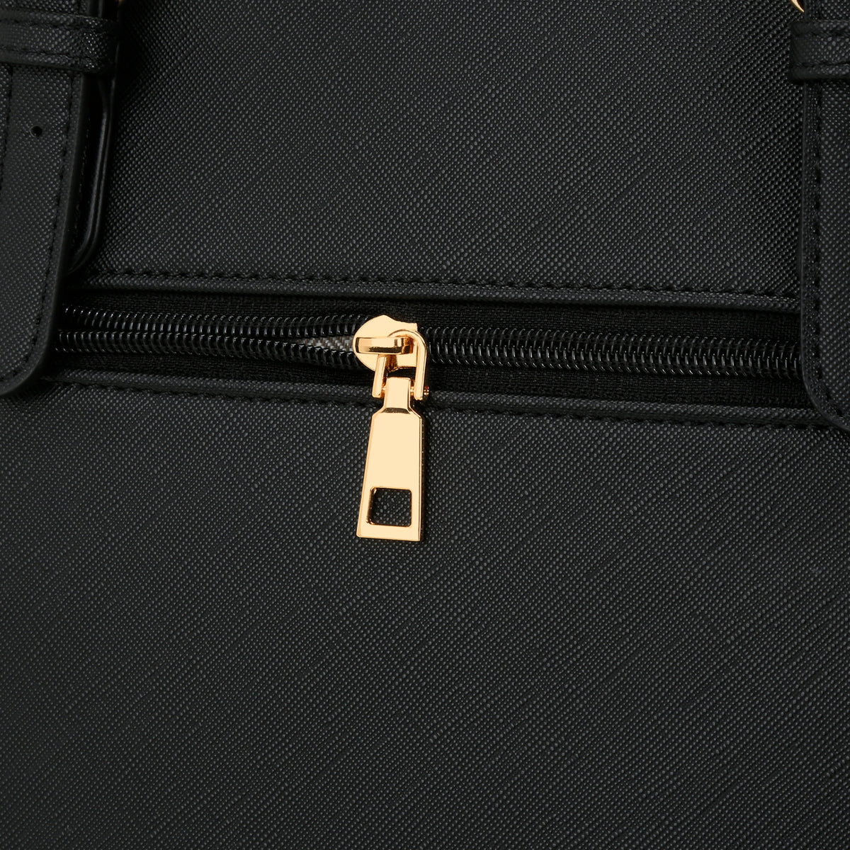 Eleganci Emily EL-22 Black/Gold – Detail van de gouden ritssluiting