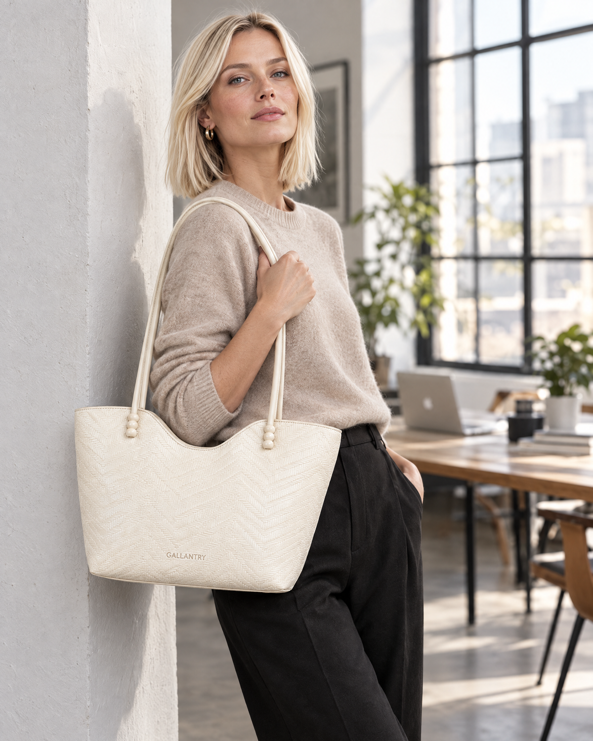 Gallantry Leah – gedragen door model
