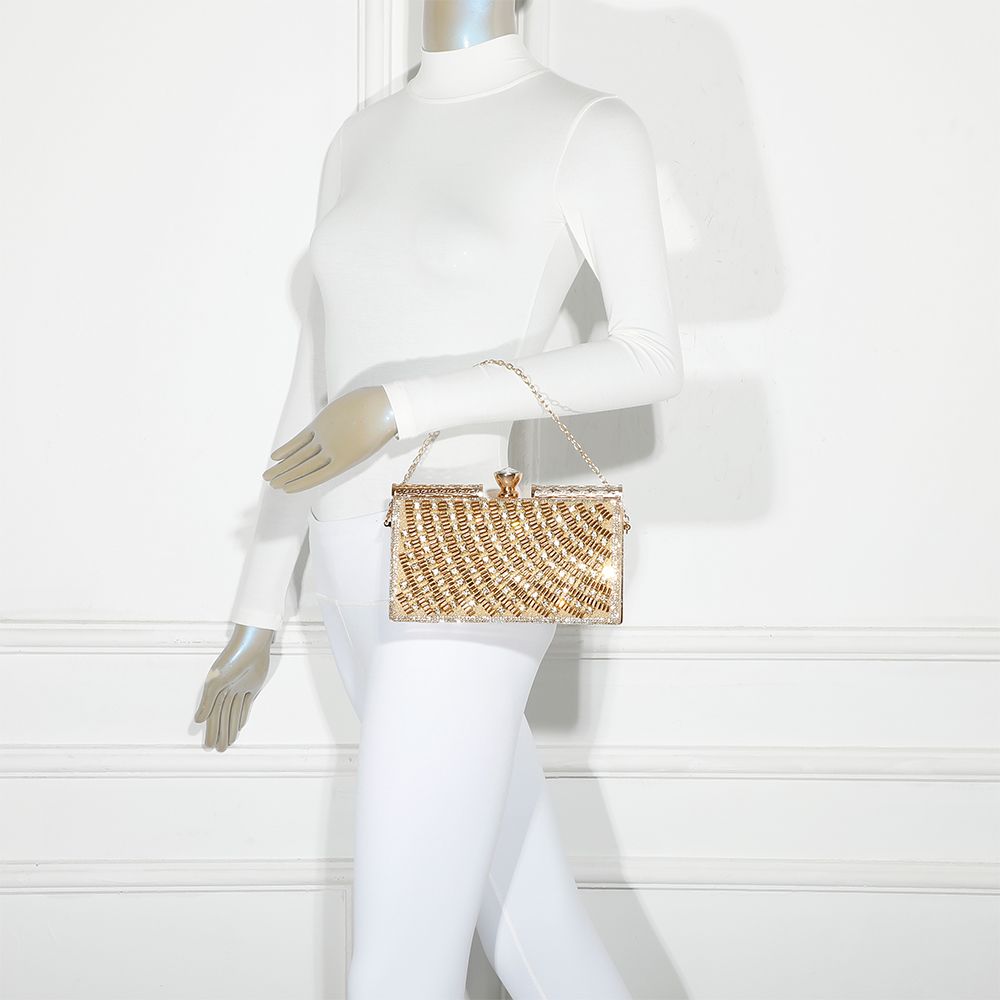 Gallantry Kaja – Embellished evening clutch in Gold