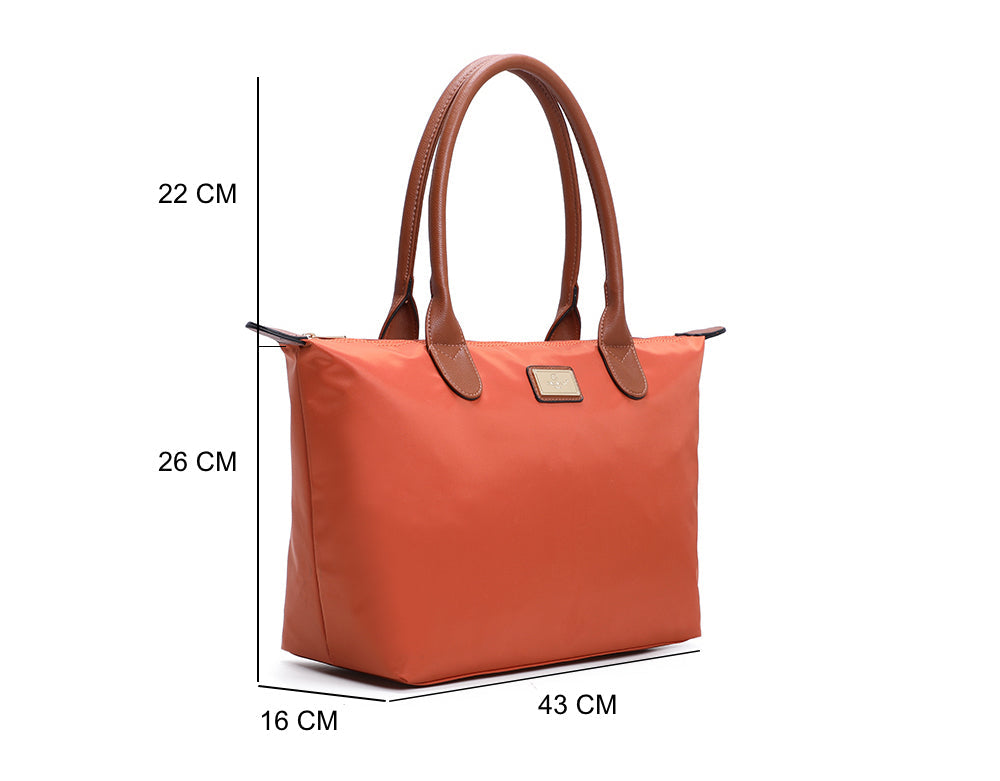 Gallantry | Puck Shopper - Eleganci